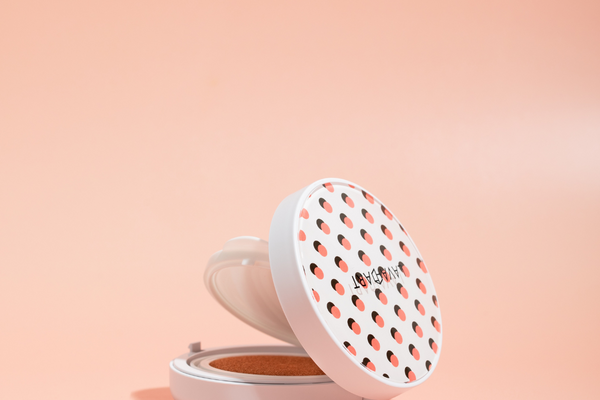 3 Signs Your Skin’s Too Dry for Matte Foundation