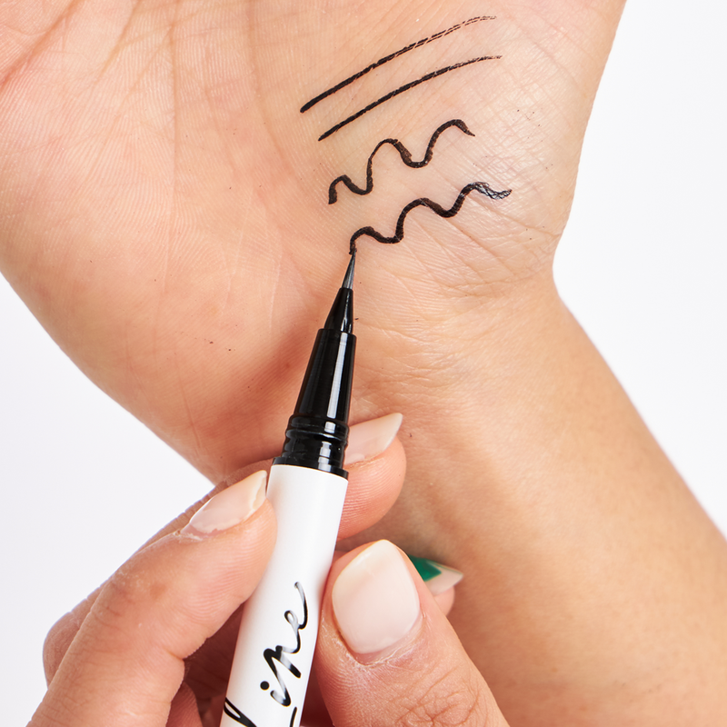 12 Eyeliner Tricks That'll Change Your Daily Routine